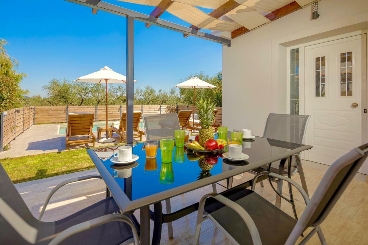 Villa Daphne Agios Dimitrios  Eksteriør billede